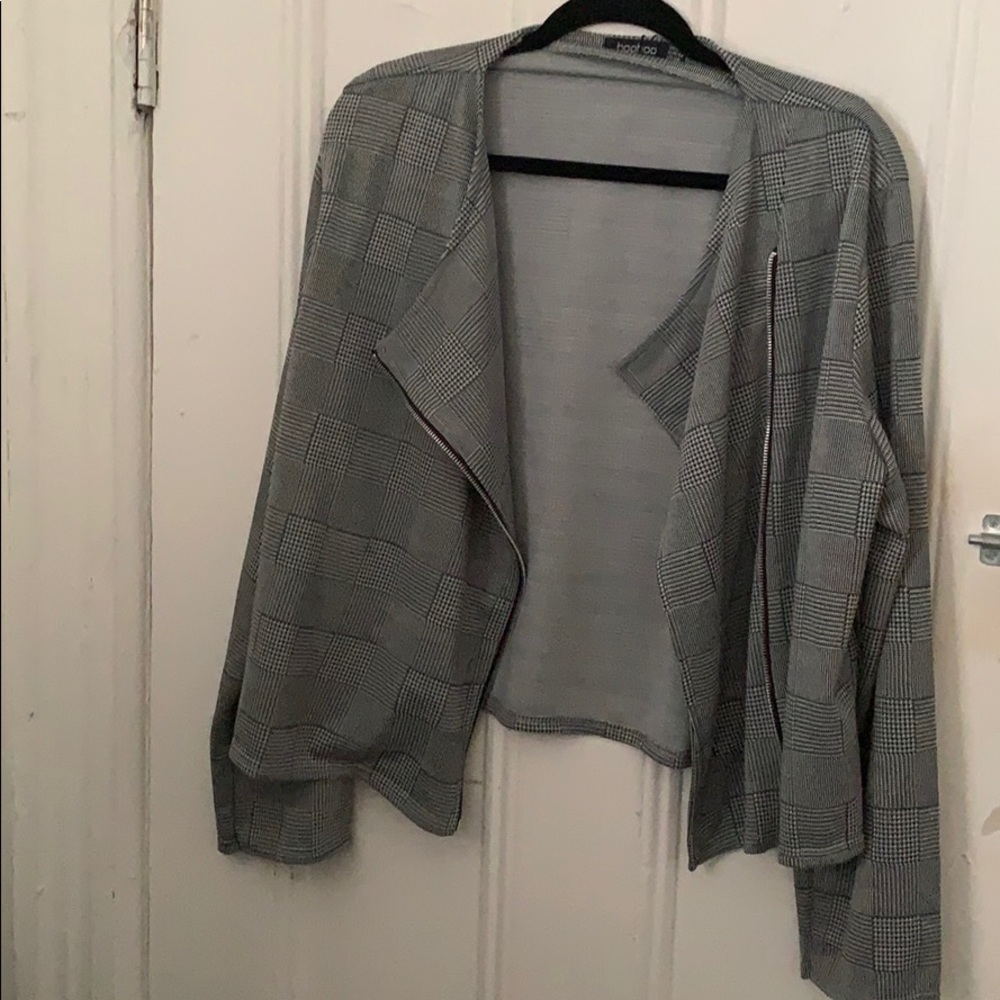 Never Worn Boohoo Checkered Blazer